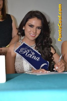 Inscripción de Erika Santamaria candidata a Reina de Ambato 2016
