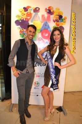 Inscripción de Nicol Pérez candidata a Reina de Ambato 2016
