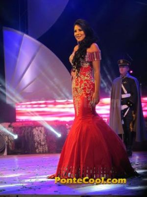 Elección Reina de Ambato 2016 Ibeth Castro
