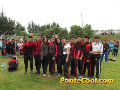 Festival deportivo, artístico y gastronómico Unidad Educativa Bolívar 2016
