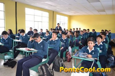 Inicio de clases 2016 en la Unidad Educativa Pio X
